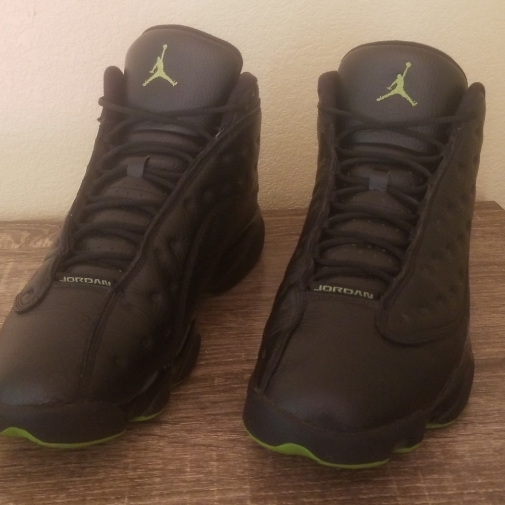 MENS Jordan retro 13" Black cats size 11